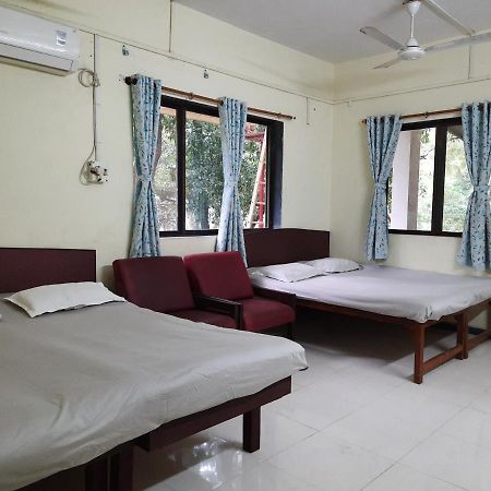 Shree Holidays Alībāg Exterior foto